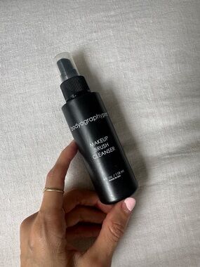 Bodyography Makeup Brush Cleanser